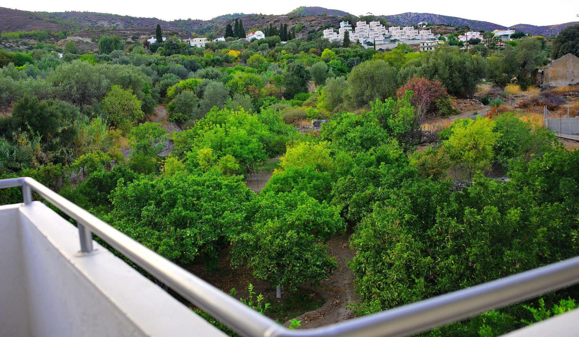 Kalathos Sun Hotel ภายนอก รูปภาพ